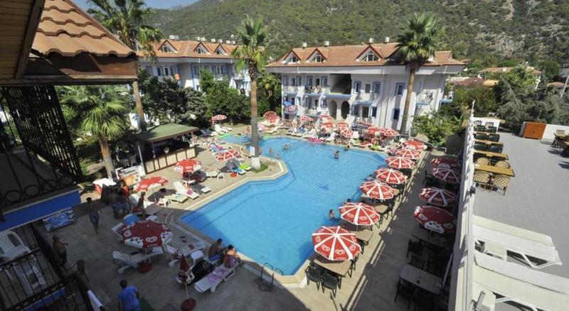 Akdeniz Beach Hotel Олудениз Екстериор снимка